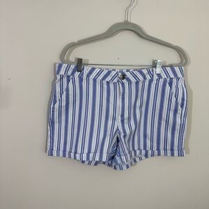So sz jr 17 shorts in a medium blue and white stripe EUC Quality shorts.